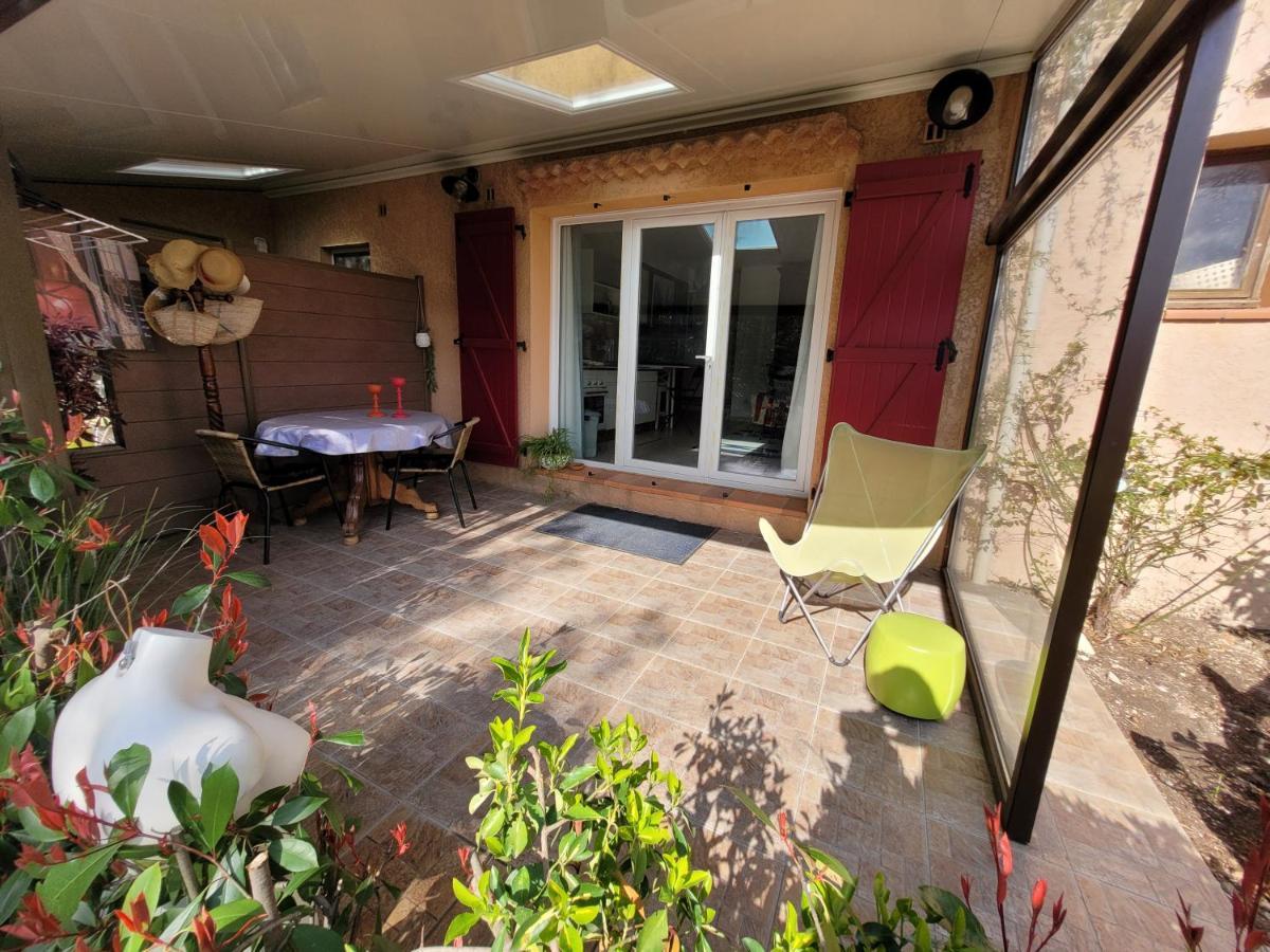 Le Nid De Darshan 2 Personnes Collobrières Exterior foto